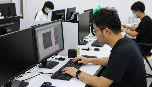 验收交付环节中使用企业级应用开发平台的优势分析